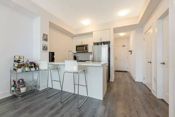 Hamilton, ON L8B 1Z2,450 Dundas ST E #1106