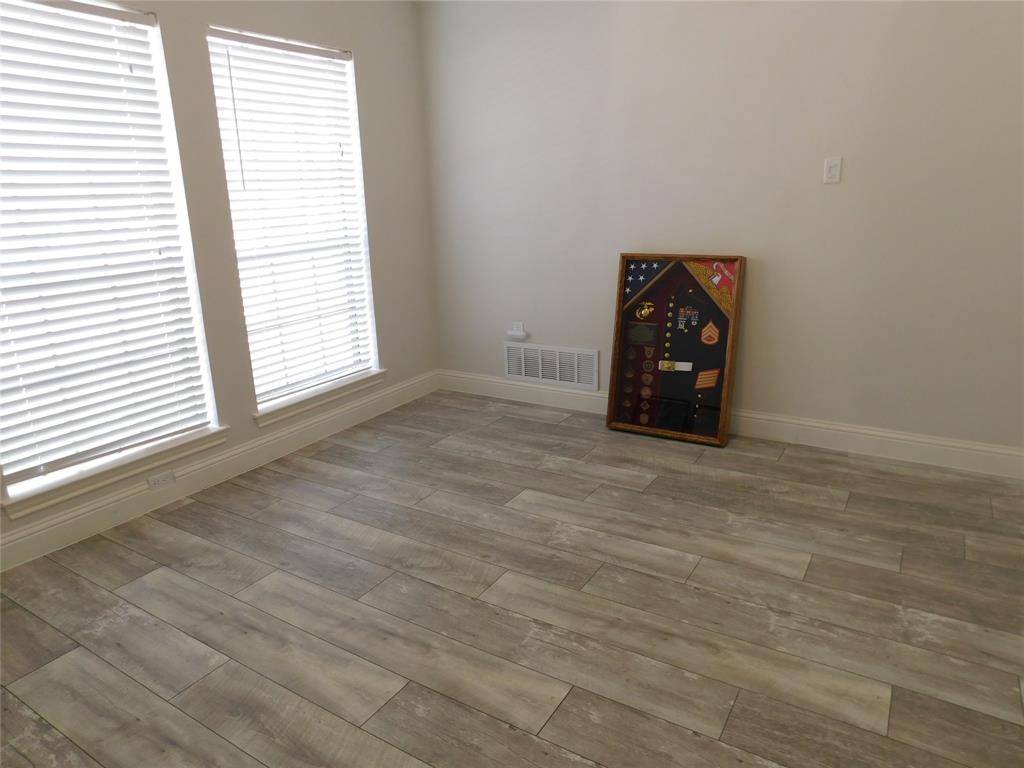 Garland, TX 75040,3409 Queenswood Lane