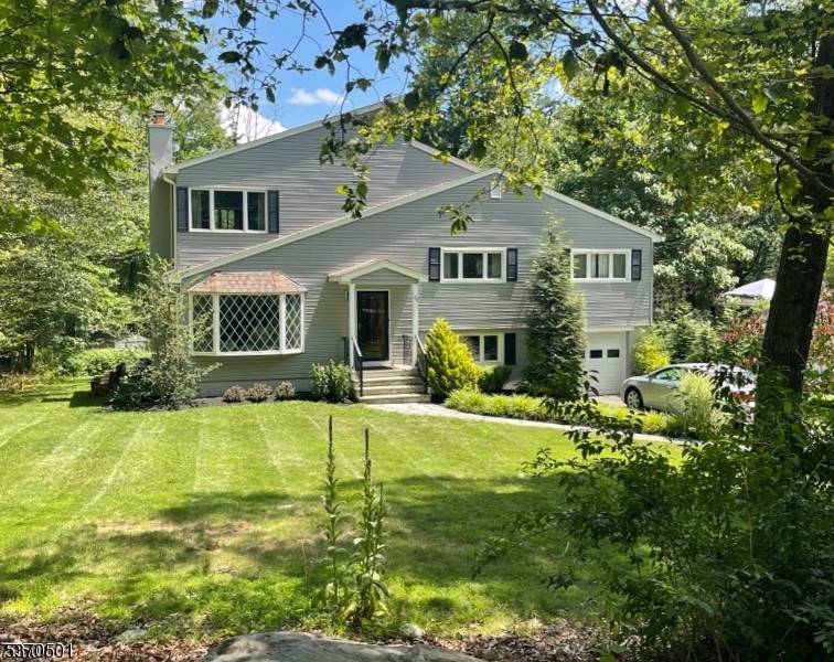 20 Glenwood Dr, Montville Twp., NJ 07045