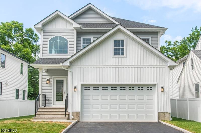 21 Maple Ave, Morris Plains Boro, NJ 07950