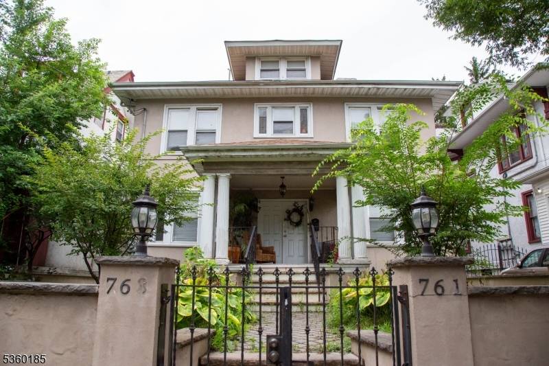 761 S 10Th St, Newark City, NJ 07108
