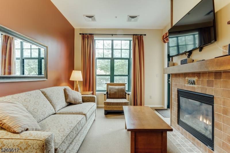 Vernon Twp., NJ 07462,200 State Rt 94 Unit 122 #122