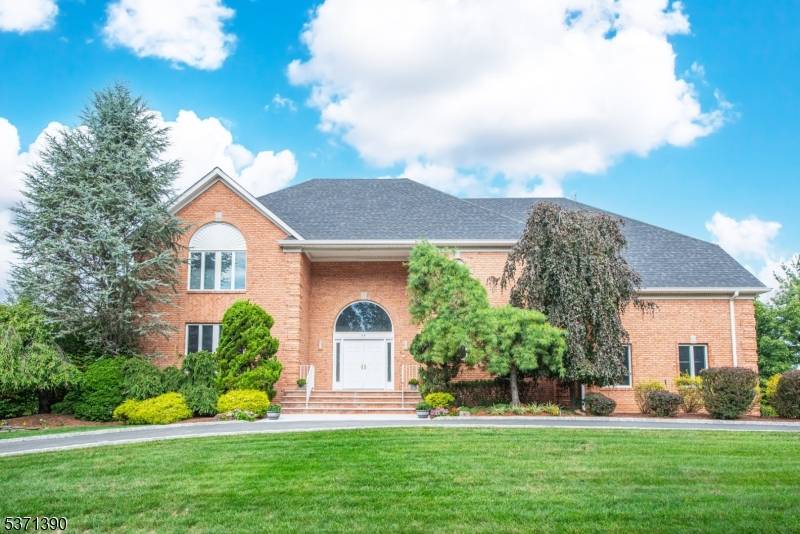 Montville Twp., NJ 07082,24 Doremus Dr