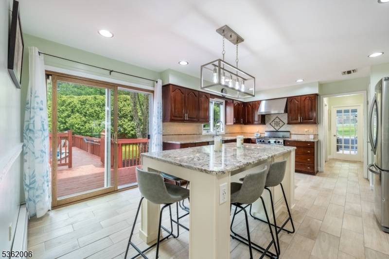 Randolph Twp., NJ 07869,5 Mariner Dr