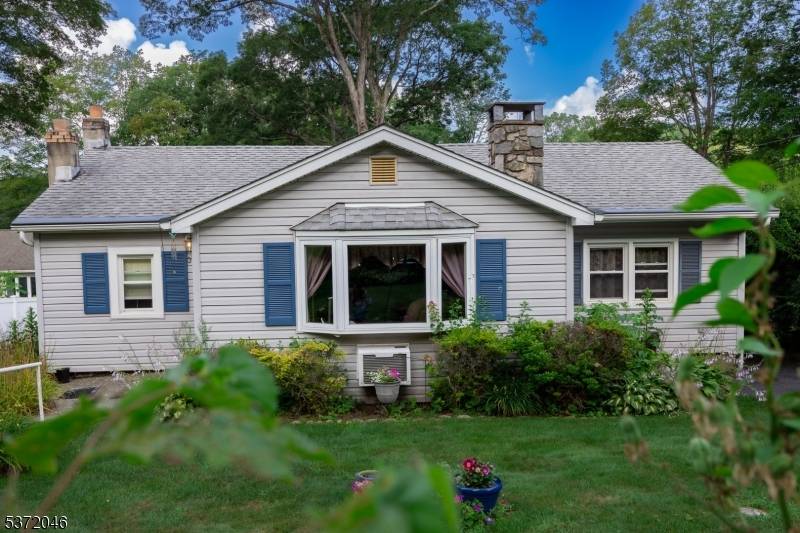 32 Tamarack Trl, Hardyston Twp., NJ 07460