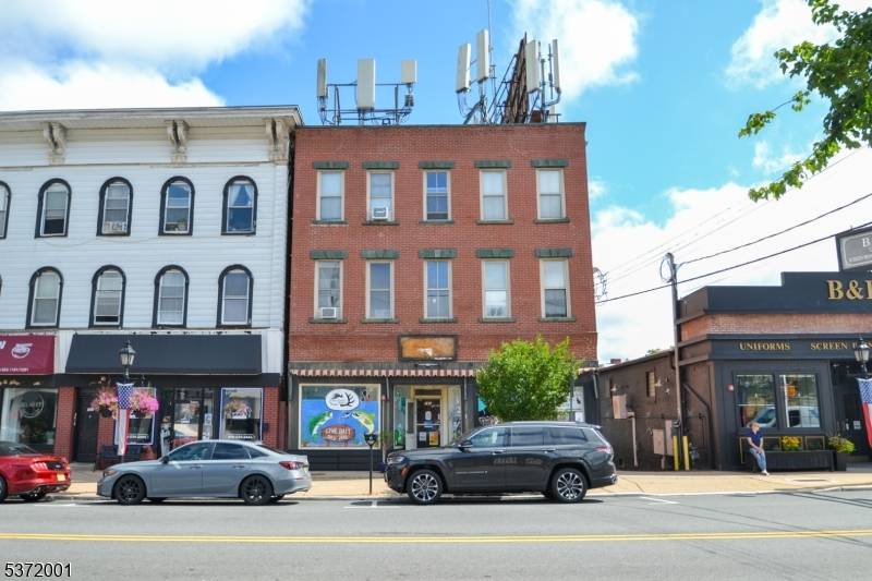 Hackettstown Town, NJ 07840,141 Main St