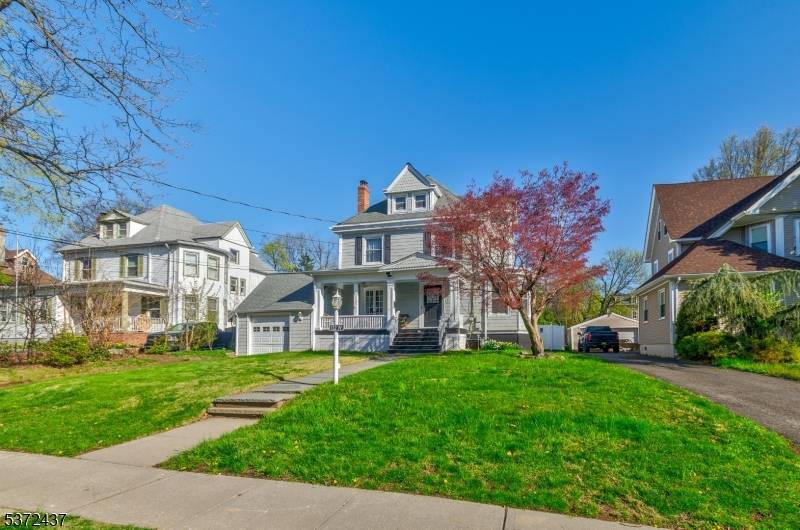 Roselle Boro, NJ 07203,132 W 6Th Ave