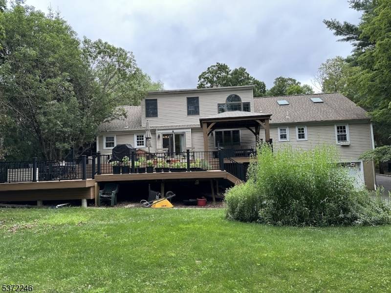 Mendham Twp., NJ 07869,56 Woodland Rd
