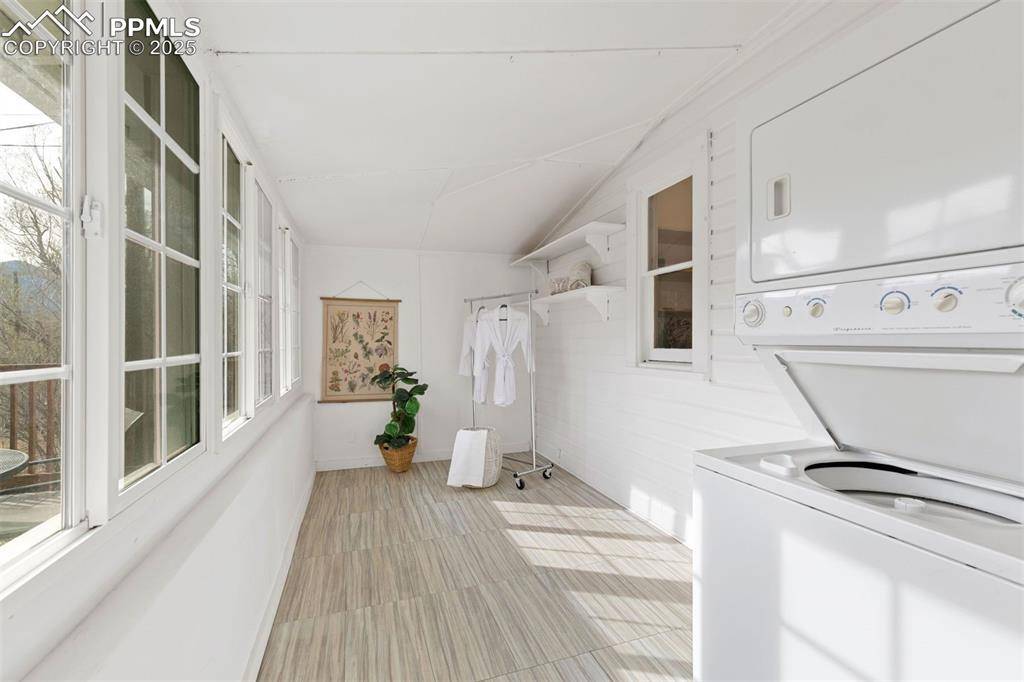 Colorado Springs, CO 80904,2721 W Bijou ST