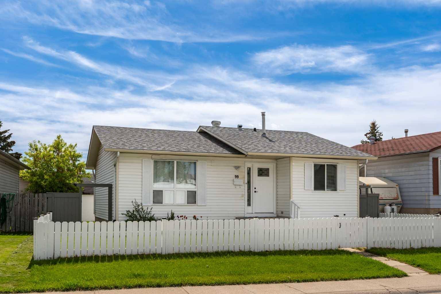 99 Abingdon CRES NE, Calgary, AB T2A 6W8