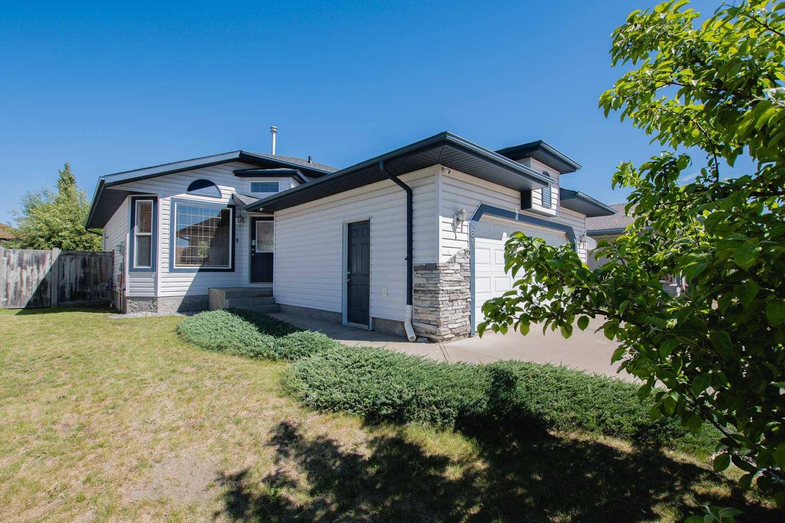 81 Pinnacle Crescent, Grande Prairie, AB T8W 2T1