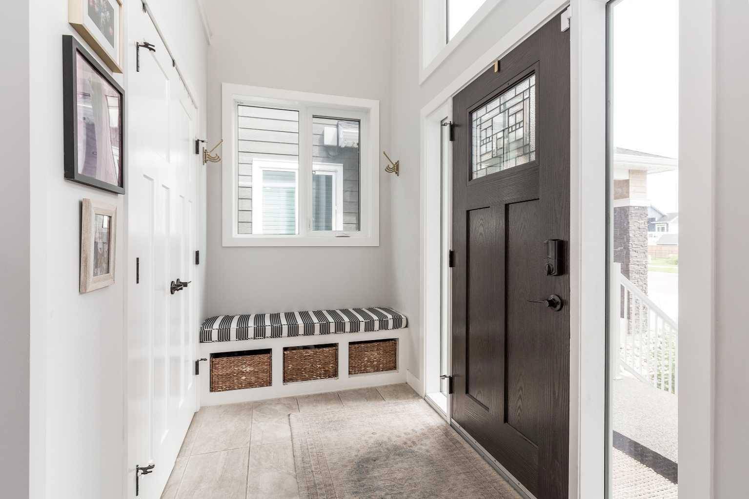 Lethbridge, AB T1K 8G2,4521 40 AVE South