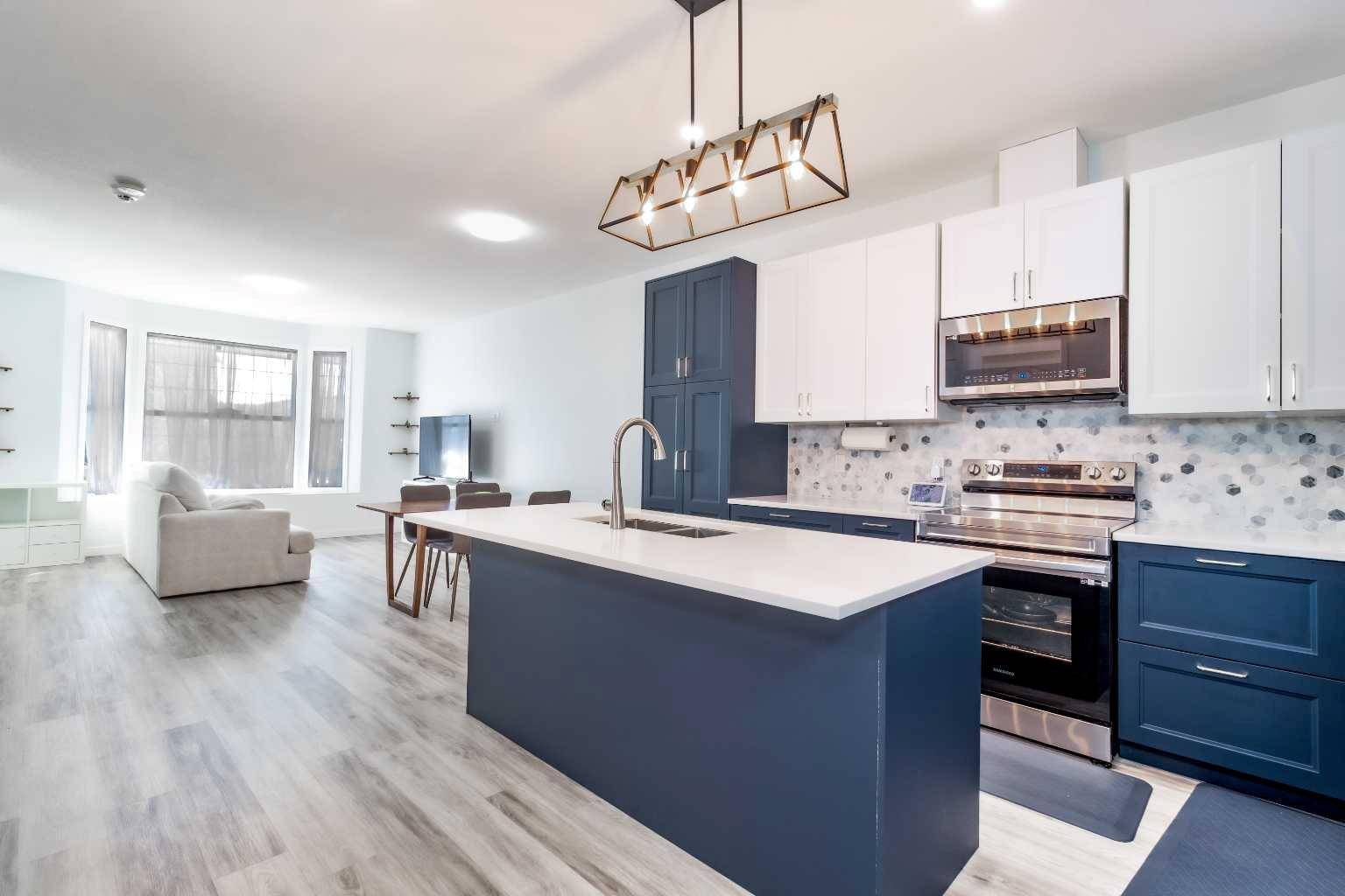 2001 Luxstone BLVD Southwest #604, Airdrie, AB T4B 2Y6