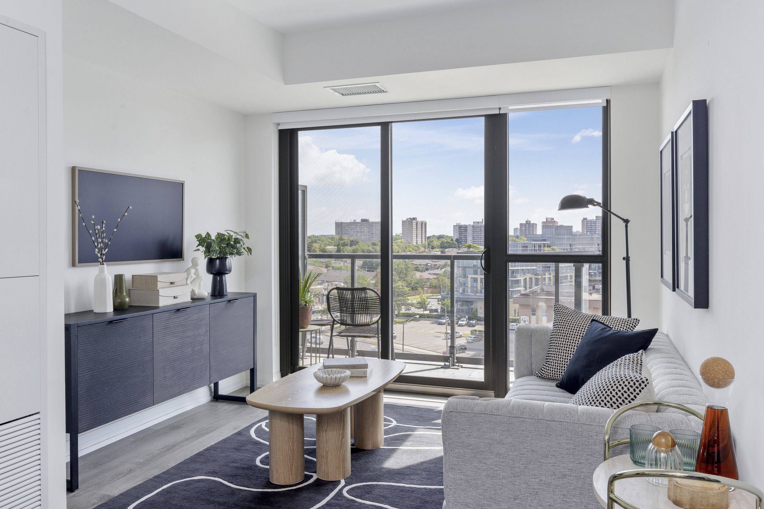 325 Yorkland BLVD #209, Toronto C15, ON M2J 0H8