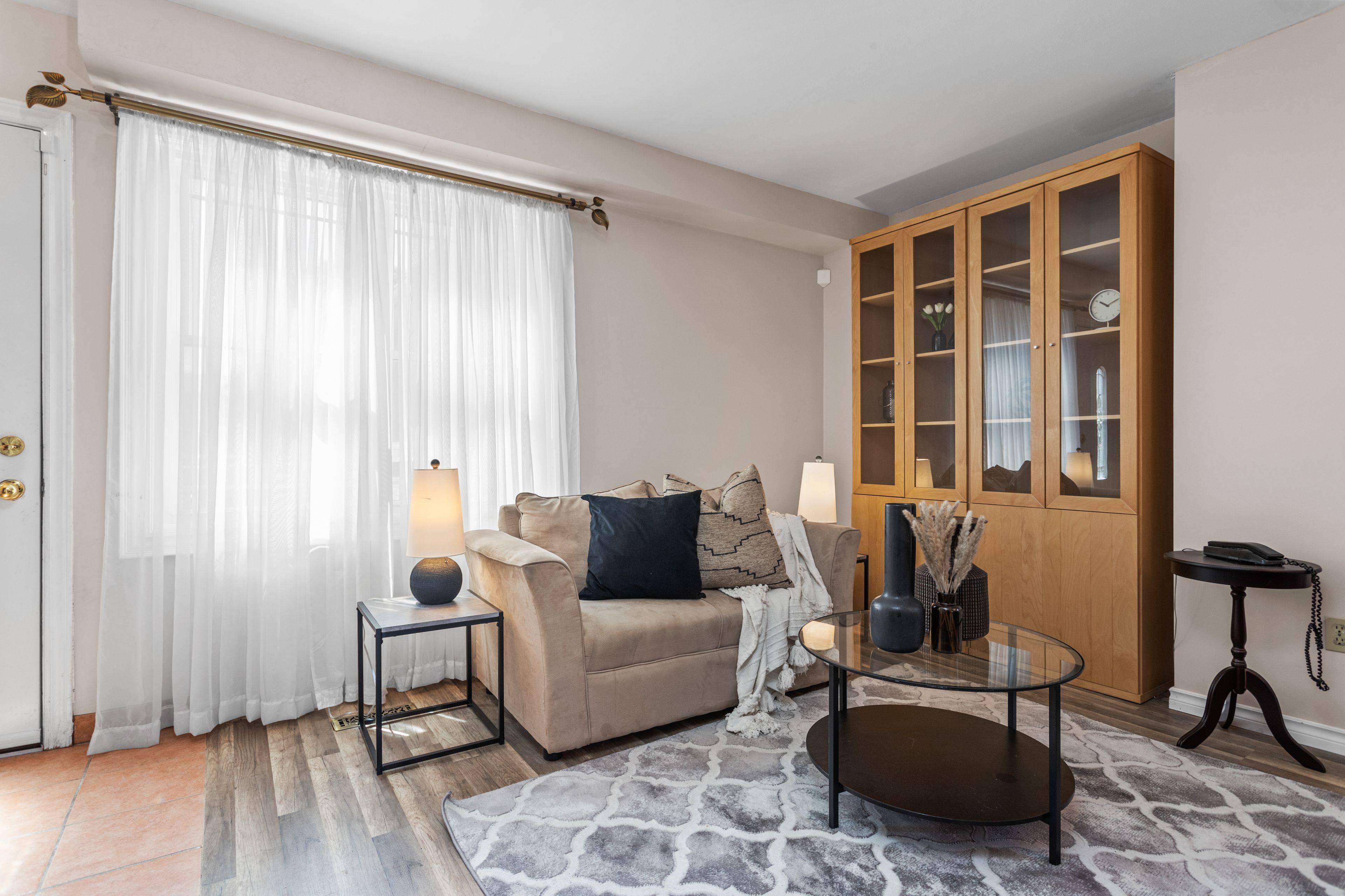 Oshawa, ON L1J 7Z9,1457 Birchcliffe CT