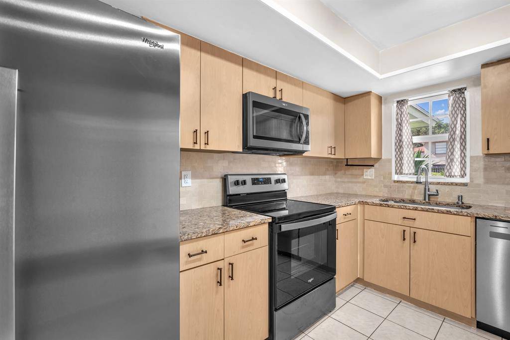 2520 SW 14th Court #45, Boynton Beach, FL 33426