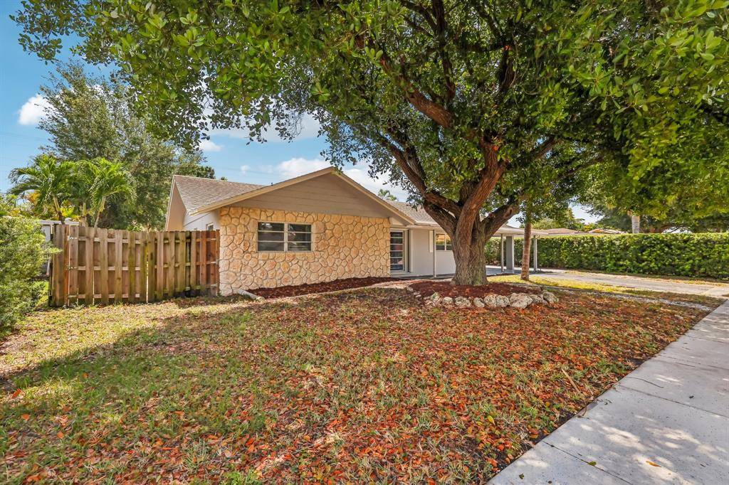 Boca Raton, FL 33486,334 NW 12th Ave