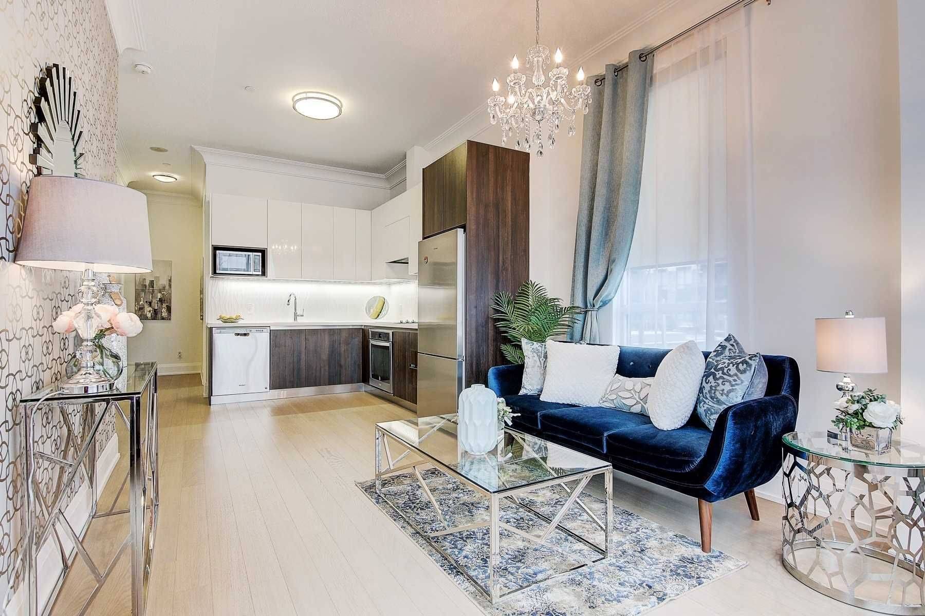 25 Water Walk DR #21, Markham, ON L6G 0G3
