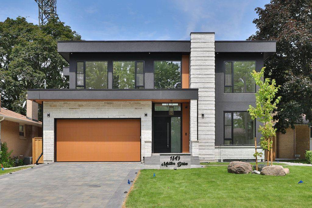 Mississauga, ON L4Y 1L6,1349 Melton DR