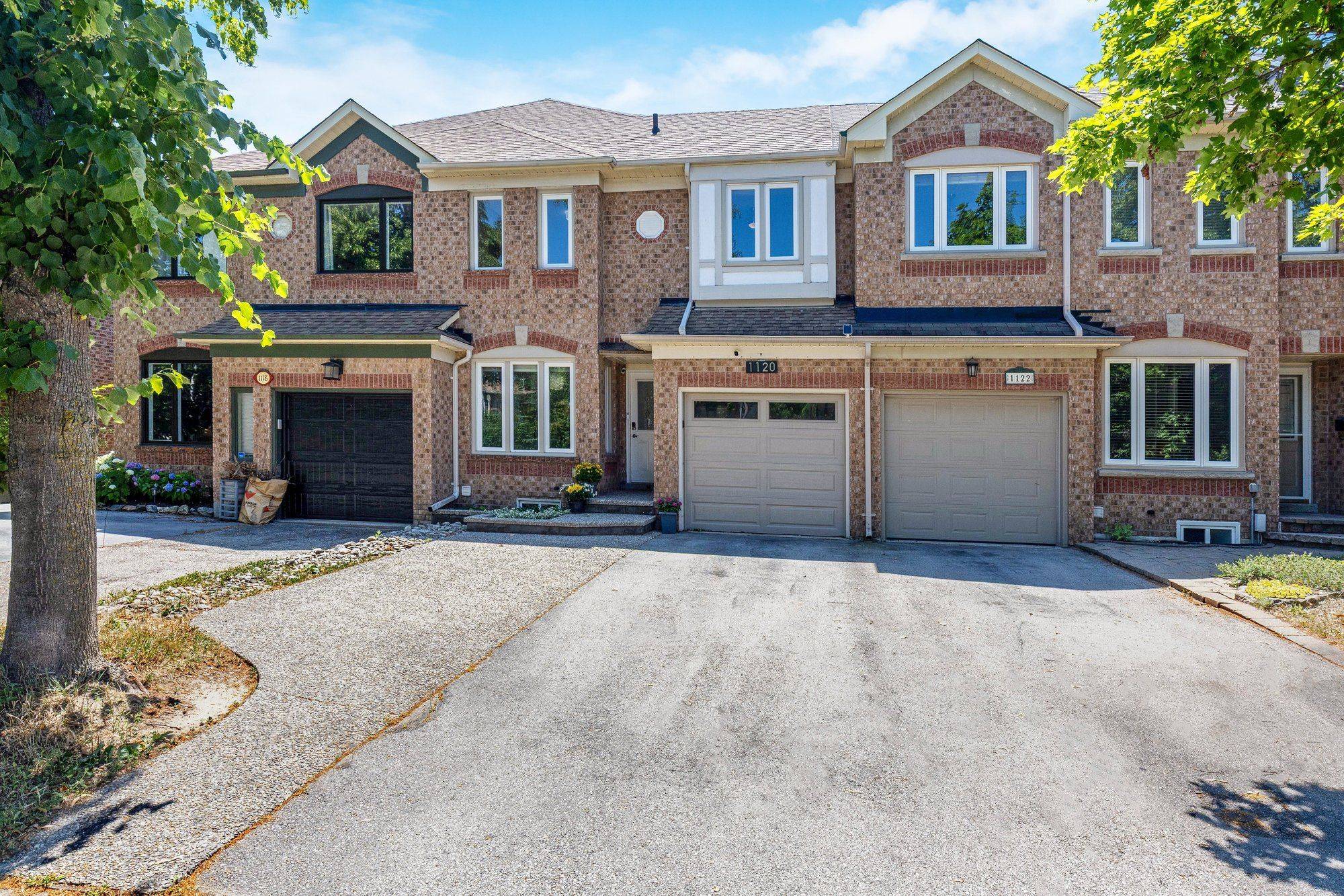 1120 Gable DR, Oakville, ON L6J 7R3
