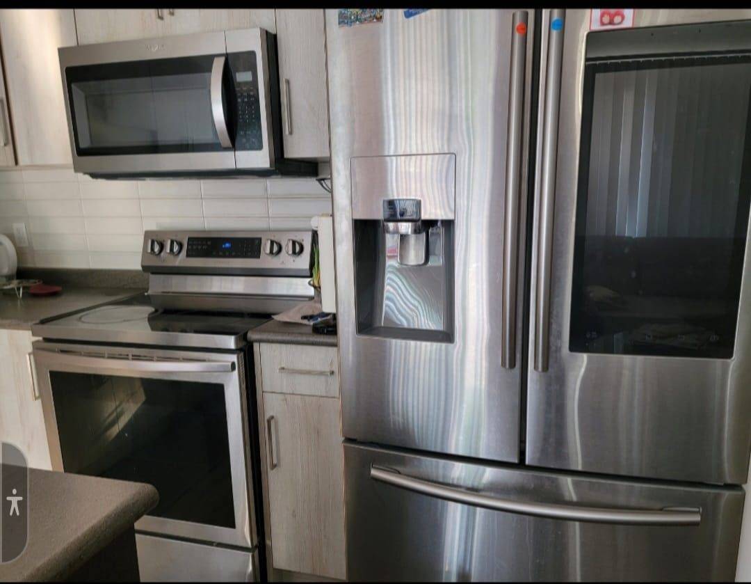 Fort Erie, ON L0S 1N0,340 Prospect Point RD N #14