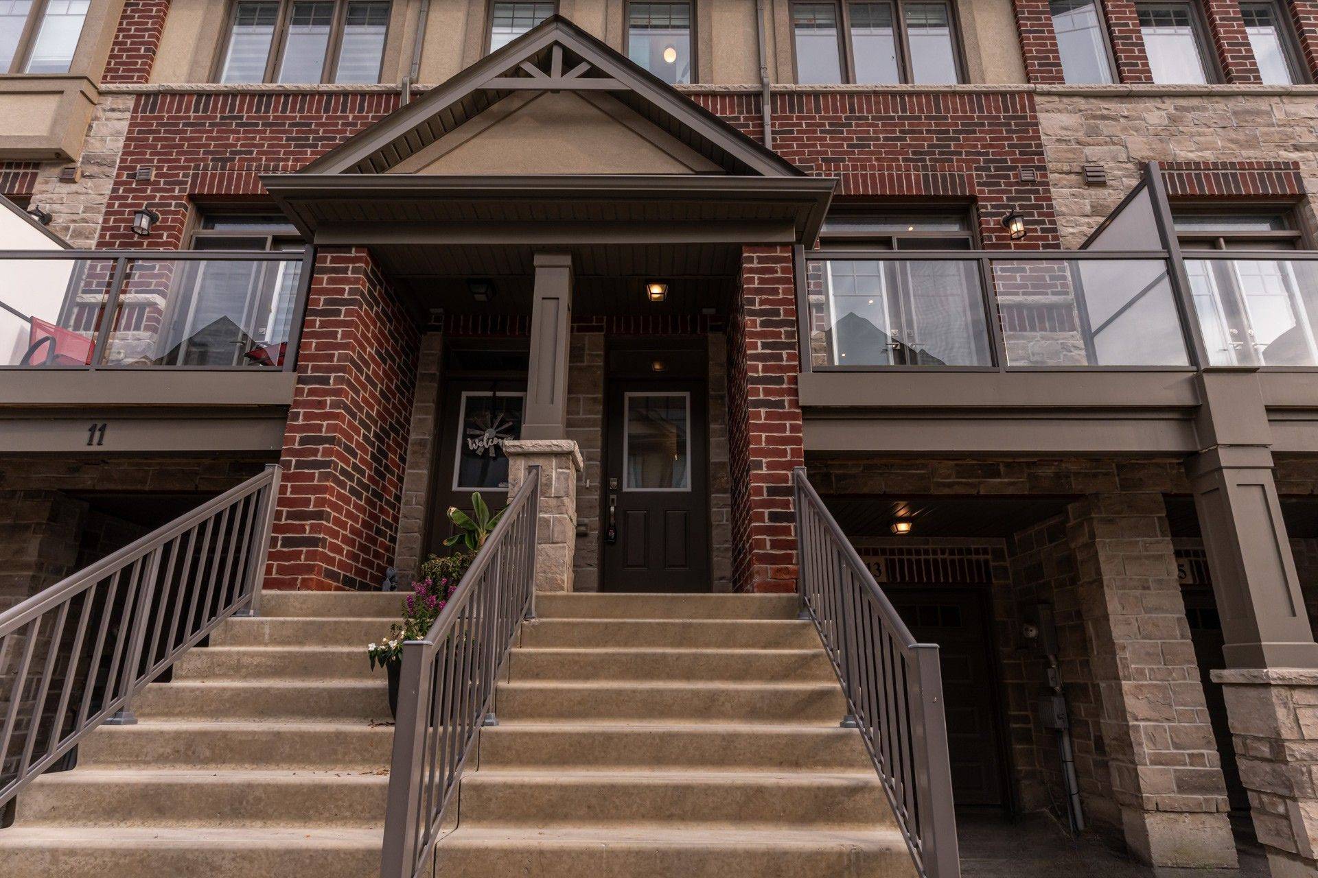 Hamilton, ON L9G 0H2,13 Pringle LN
