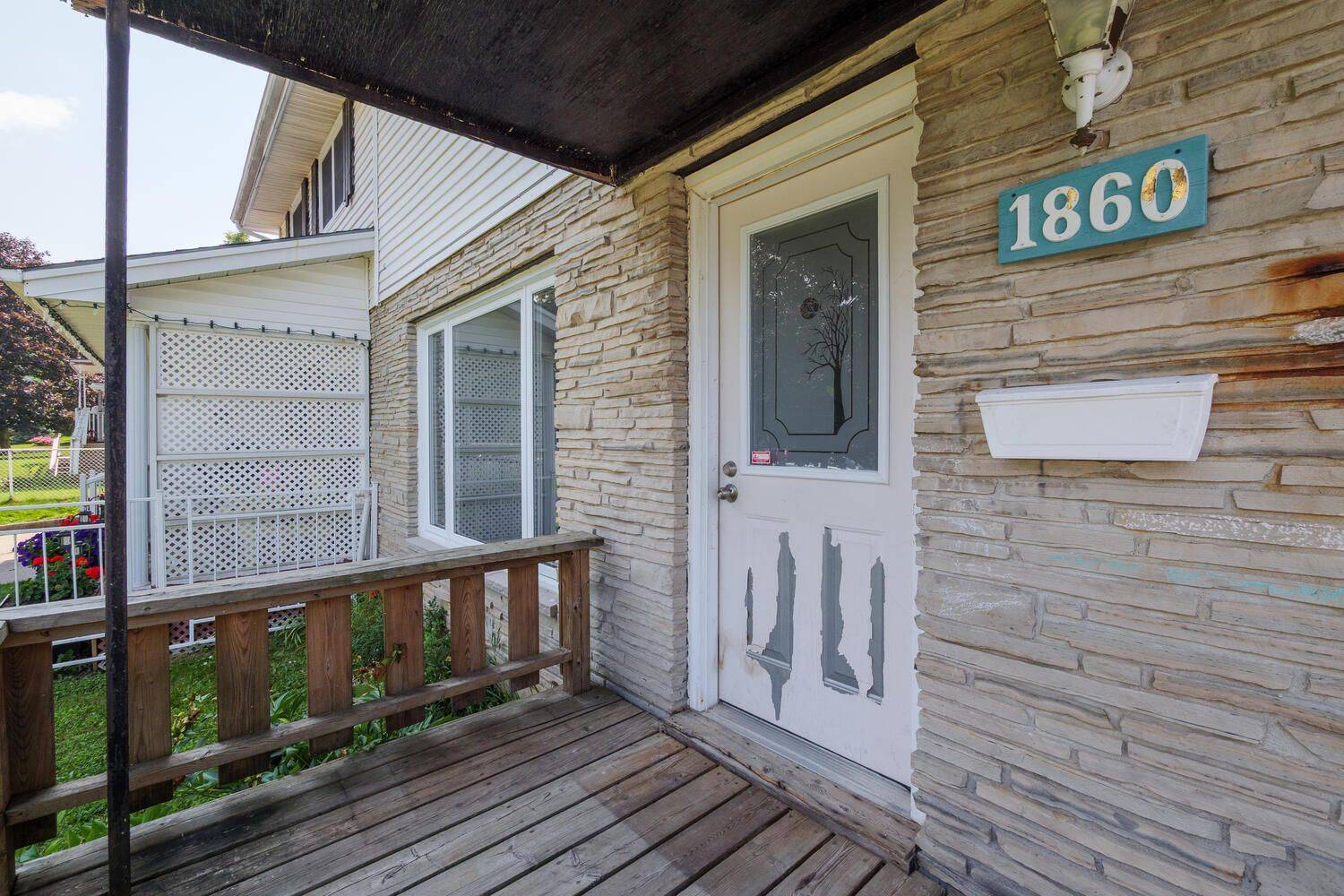 Owen Sound, ON N4K 5H9,1860 6th AVE W
