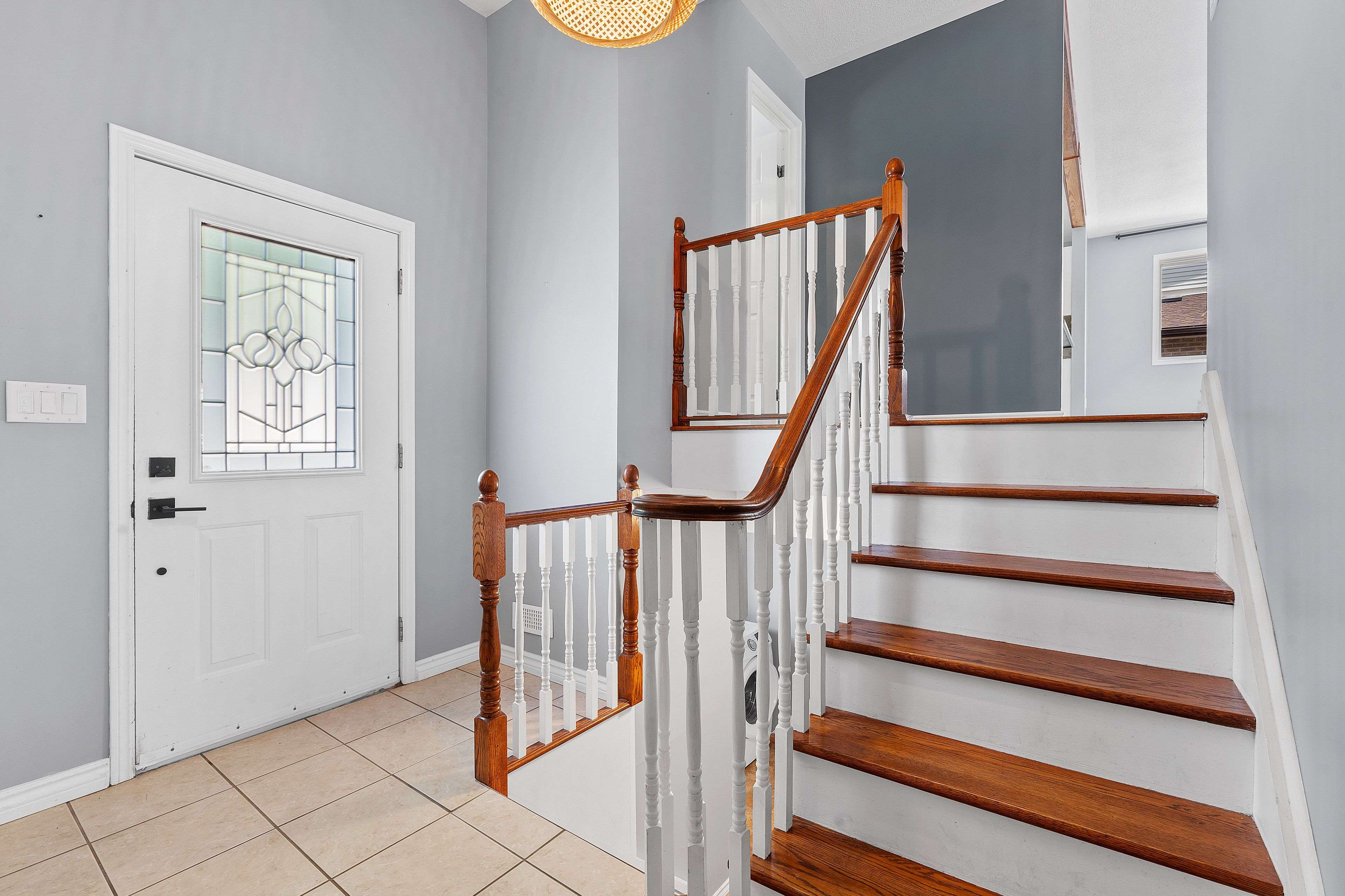 Kingston, ON K7P 1H7,926 CRESTHILL ST