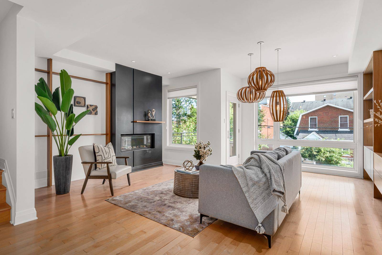 New Edinburgh - Lindenlea, ON K1M 1Y6,50 Bertrand ST