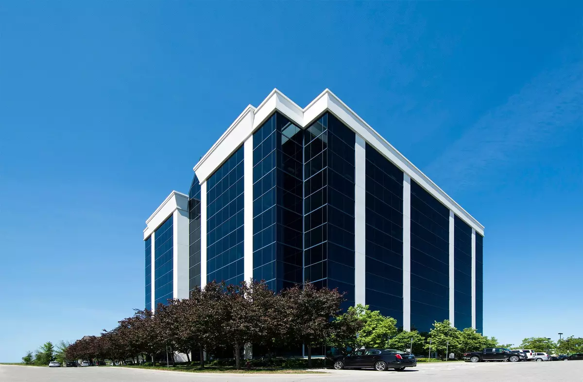Burlington, ON L7L 6W1,1111 International BLVD #702