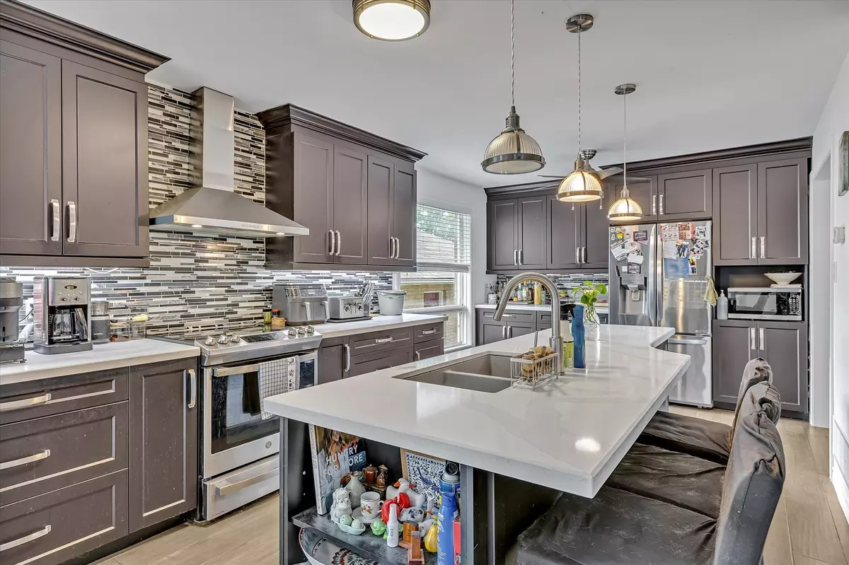 Peterborough West, ON K9K 2E6,557 Westman AVE