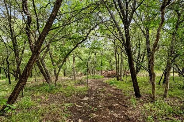 Moody, TX 76557,114 DEER Run