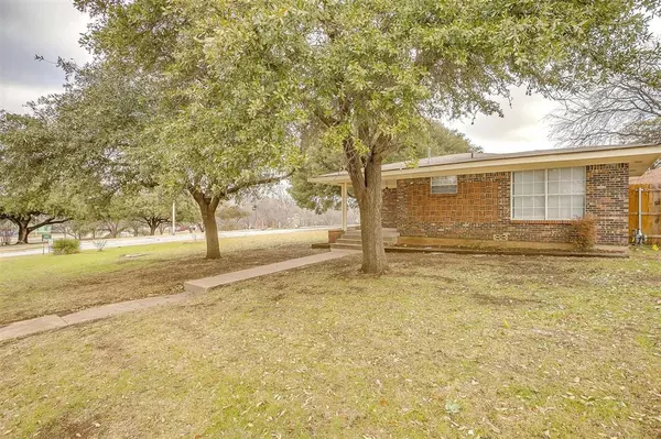 Fort Worth, TX 76133,4605 Trail Lake Drive