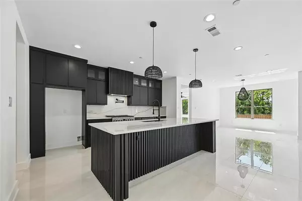 Red Oak, TX 75154,309 Whispering Way