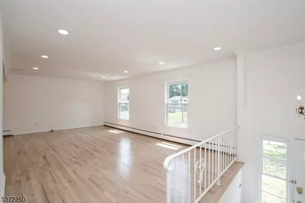 West Orange Twp., NJ 07052,11 Gerdes Ave