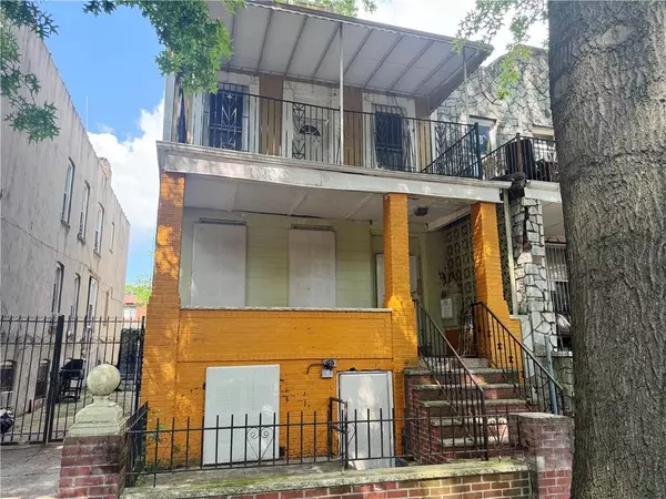 2044 Strauss ST, Brooklyn, NY 11212