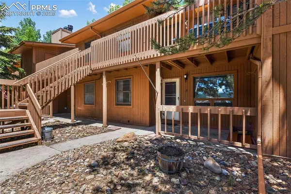 401 Forest Edge RD #B5, Woodland Park, CO 80863