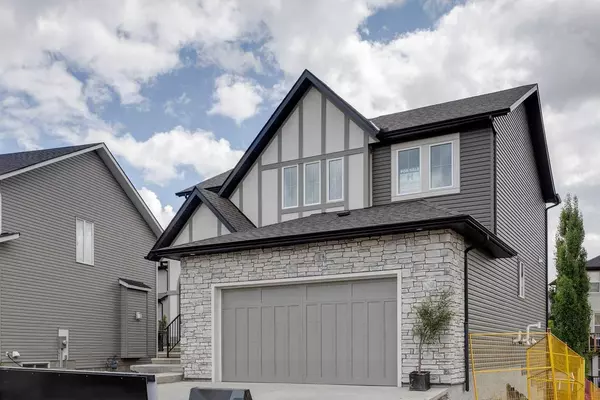 Cochrane, AB T4C 3G8,46 Heritage Close