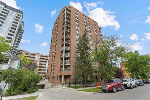 Calgary, AB T3C 0X7,1304 15 AVE SW #910