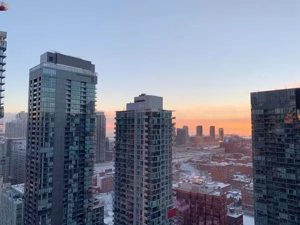 Toronto C01, ON M5V 0P1,87 Peter ST #3315