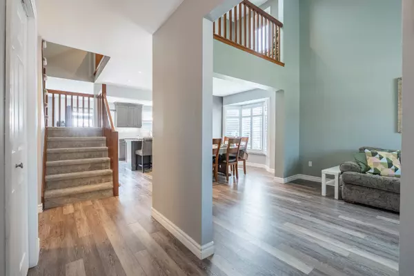 Hamilton, ON L8W 2R3,79 Charing DR