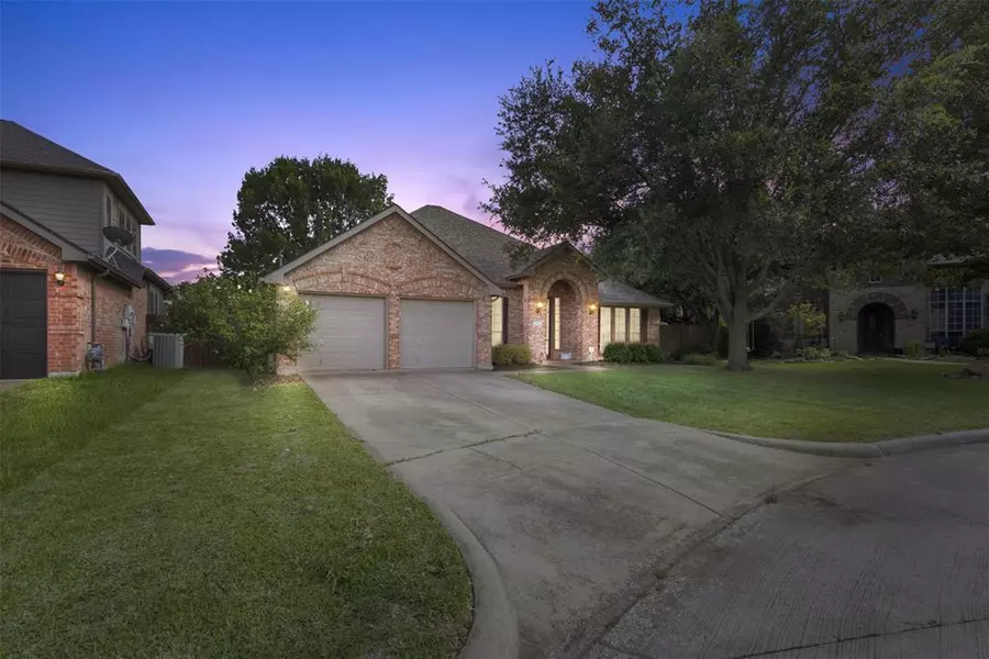 7 Macan Court, Mansfield, TX 76063