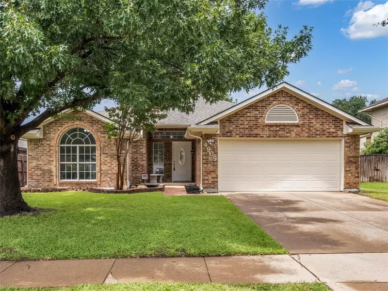 4909 Justin Drive, Plano, TX 75024