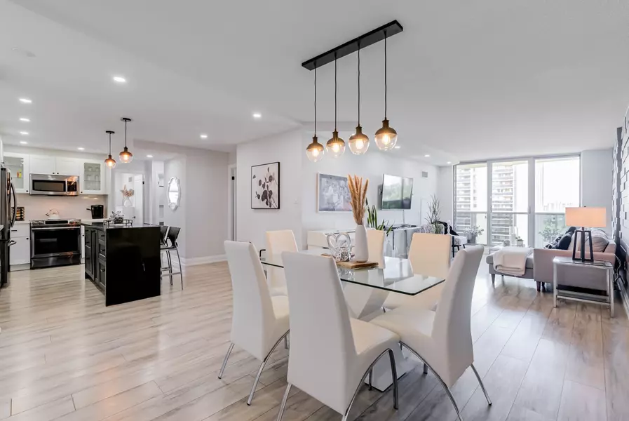299 Mill RD #1503, Toronto W08, ON M9C 4V9