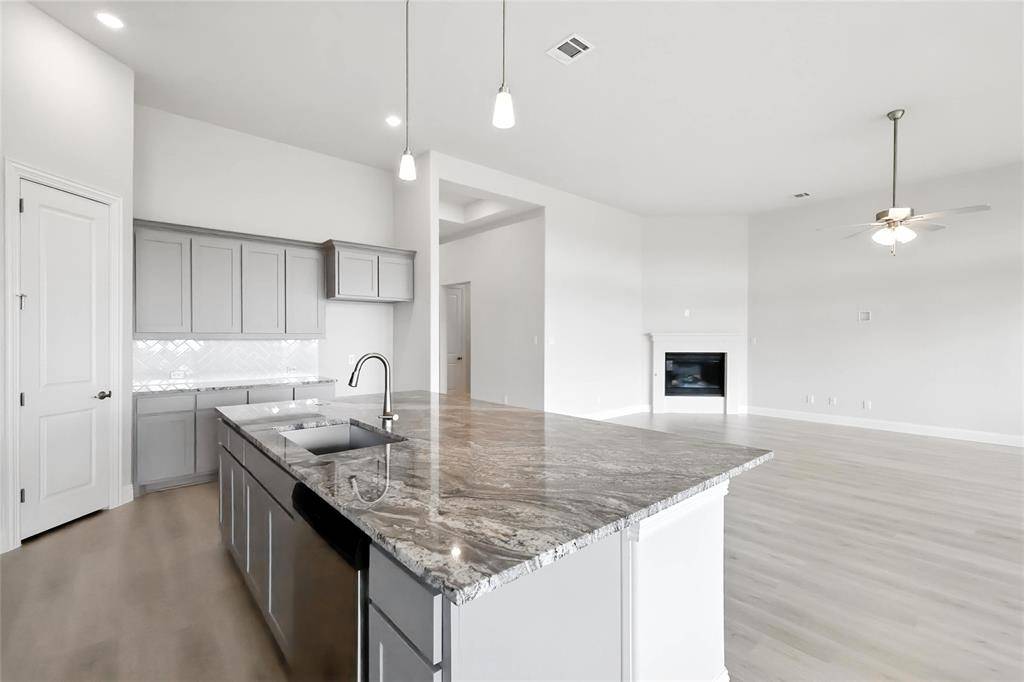Midlothian, TX 76065,4361 Biddle Street