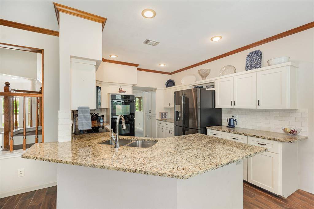 Carrollton, TX 75007,1303 Laura Lane