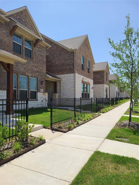 North Richland Hills, TX 76180,6820 Meadow Crest Drive