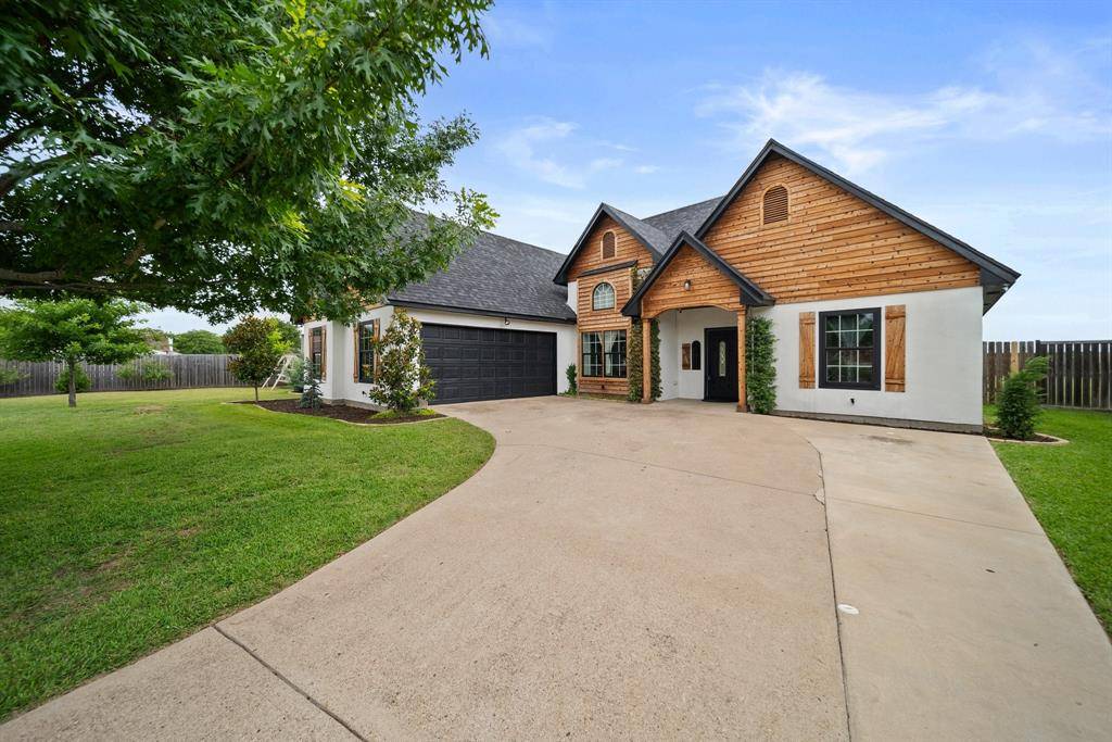 Waxahachie, TX 75165,218 Bent Creek Drive