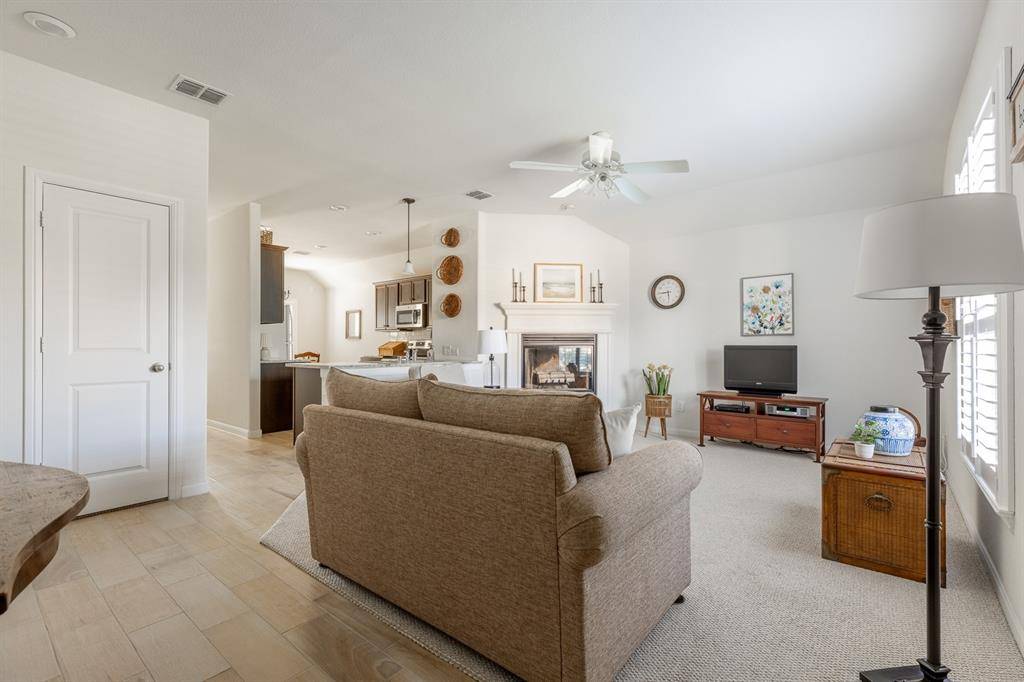 Waxahachie, TX 75165,106 Morning Star Lane