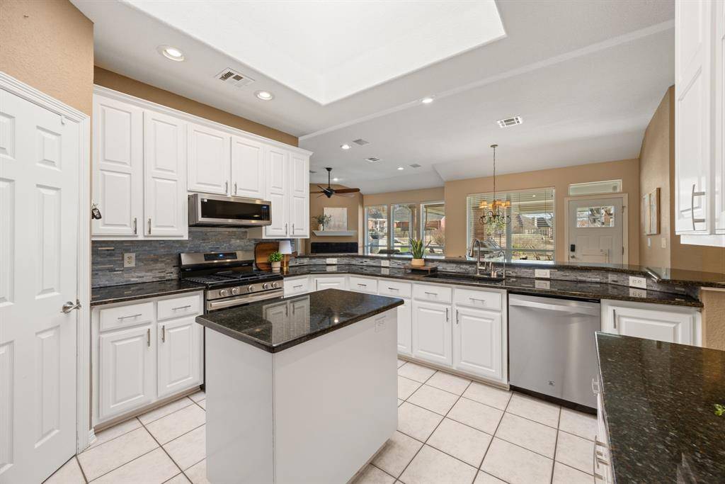 Temple, TX 76502,1207 hyacinth Drive